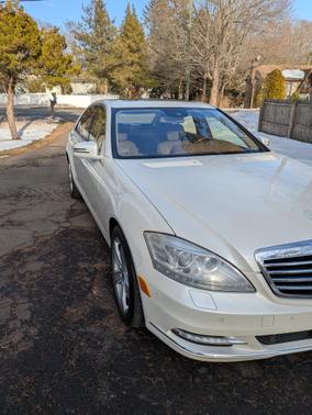 2010 Mercedes-Benz S-Class S 550