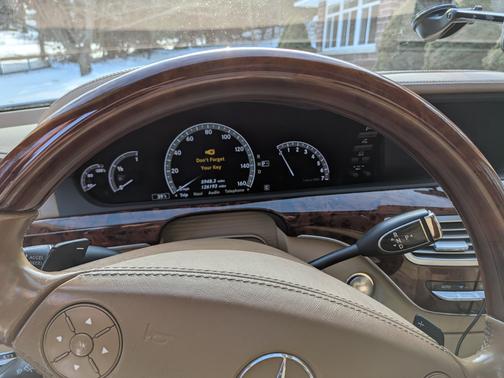 2010 Mercedes-Benz S-Class S 550