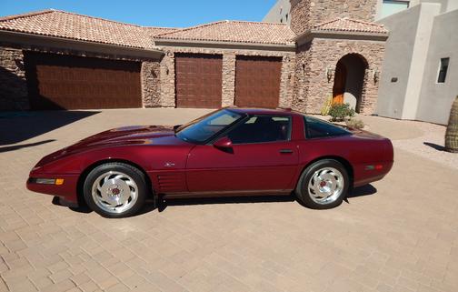 Red 1993 Chevrolet Corvette Base