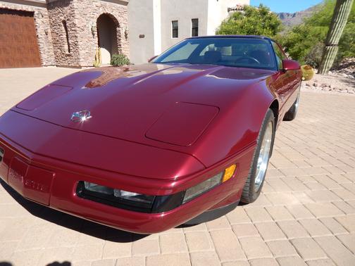Red 1993 Chevrolet Corvette Base