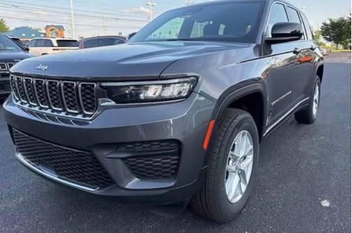 2024 Jeep Grand Cherokee Laredo X