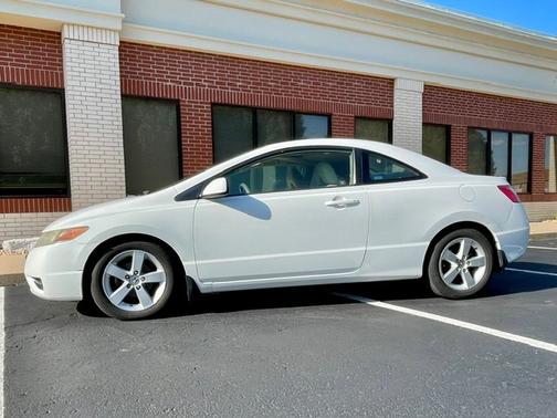 White 2008 Honda Civic EX
