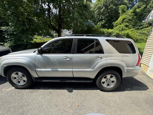 Silver 2007 Toyota 4Runner SR5