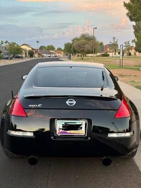 Black 2005 Nissan 350Z Anniversary Edition