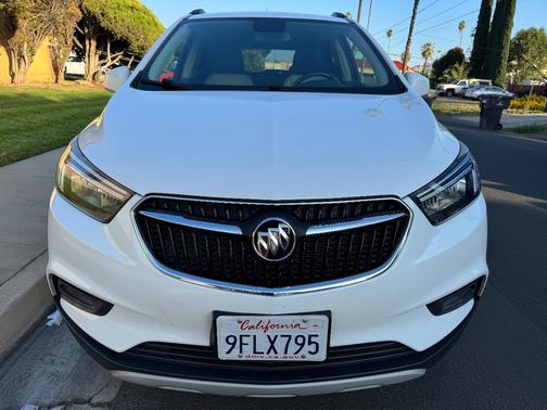 White 2020 Buick Encore Preferred