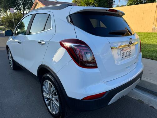 White 2020 Buick Encore Preferred