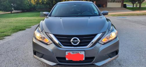 Gray 2016 Nissan Altima 2.5 S