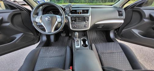 Gray 2016 Nissan Altima 2.5 S