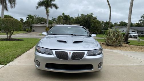 2005 Pontiac GTO Base