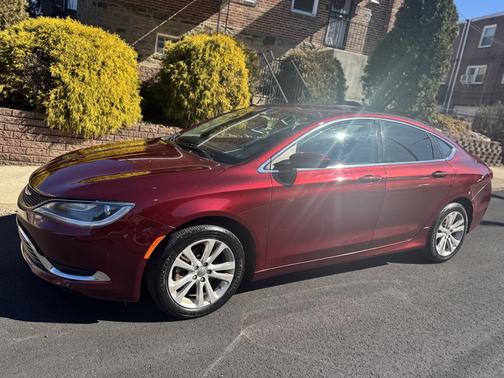 2015 Chrysler 200 Limited