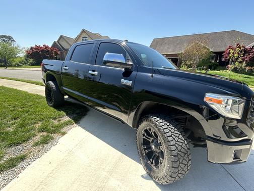 2018 Toyota Tundra Platinum