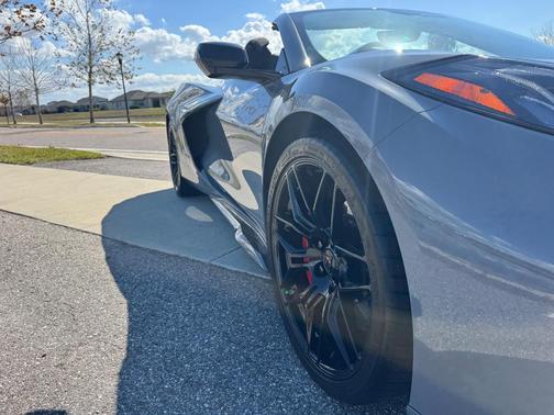 Gray 2024 Chevrolet Corvette Z06 w/2LZ