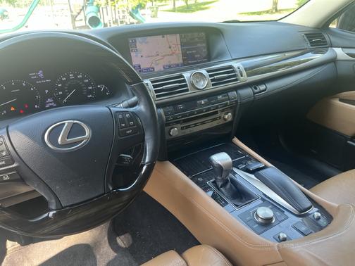 2013 Lexus LS 460 Base