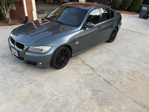 Green 2011 BMW 328 i xDrive