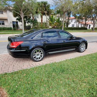 2012 Hyundai Equus Signature