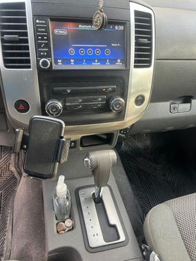 Red 2019 Nissan Frontier SV