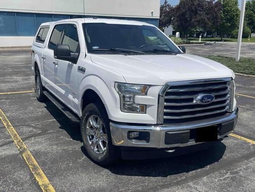 White 2017 Ford F-150 XLT