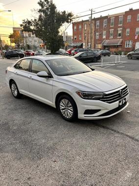 White 2019 Volkswagen Jetta 1.4T S