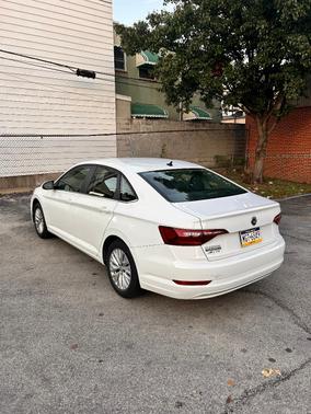 White 2019 Volkswagen Jetta 1.4T S