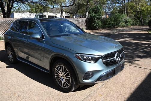 2025 Mercedes-Benz GLC 300 4MATIC