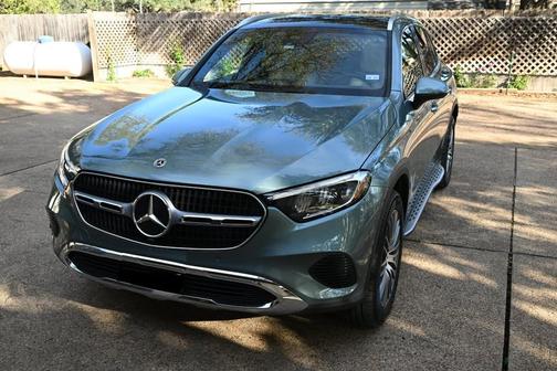 2025 Mercedes-Benz GLC 300 4MATIC