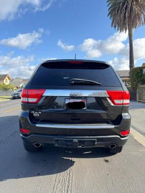 Black 2013 Jeep Grand Cherokee Overland