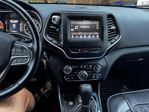 2020 Jeep Cherokee Latitude