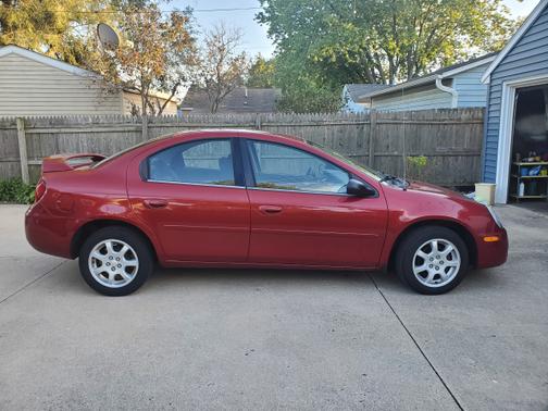 2005 Dodge Neon SXT