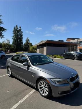 Gray 2011 BMW 328 i