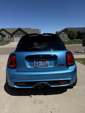 Blue 2015 MINI Hardtop Cooper S