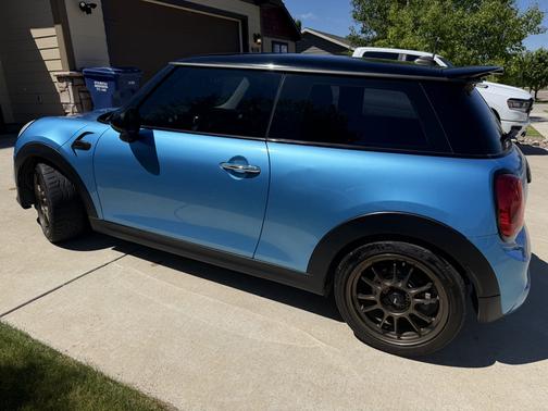 Blue 2015 MINI Hardtop Cooper S