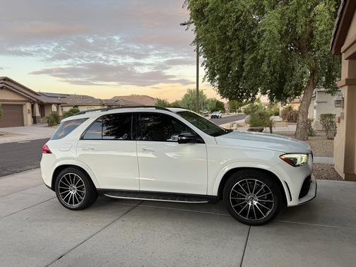 White 2020 Mercedes-Benz GLE 350 Base