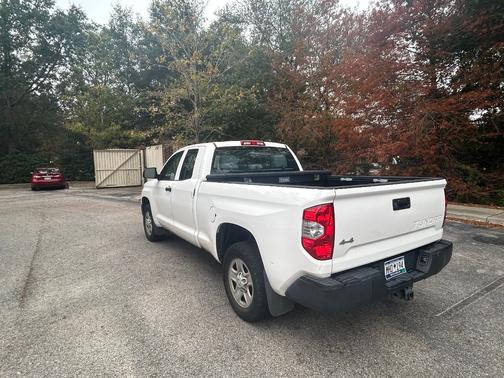 2016 Toyota Tundra SR
