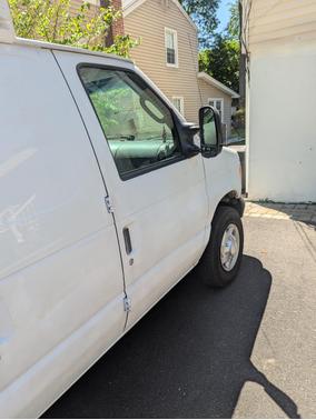 White 2007 Ford E250 Base