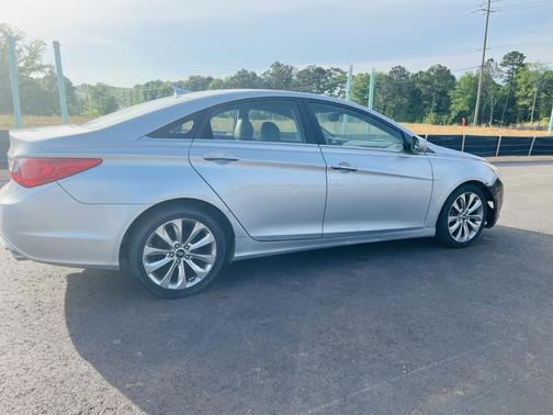 Silver 2011 Hyundai SONATA SE
