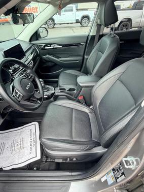 Silver 2022 Kia Seltos EX