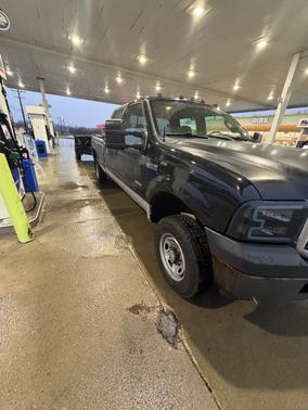 2005 Ford F-350 XL Crew Cab Super Duty