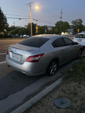 2010 Nissan Maxima SV