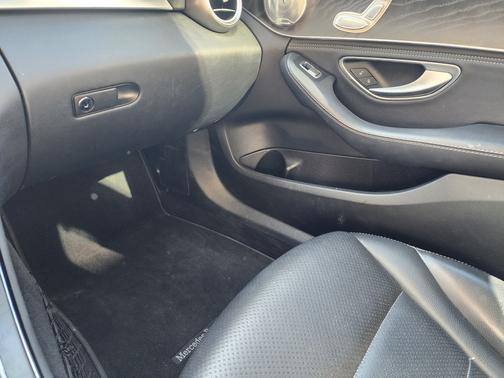 2015 Mercedes-Benz C-Class C 300