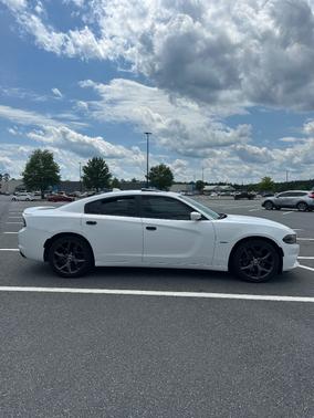 2017 Dodge Charger R/T