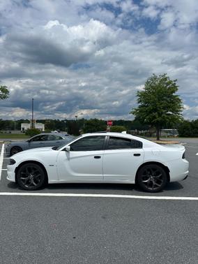 2017 Dodge Charger R/T