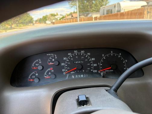 White 2000 Ford F-250 Lariat SuperCab Super Duty