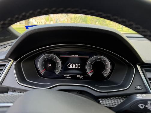 White 2023 Audi SQ5 3.0T Premium Plus