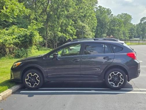 Gray 2016 Subaru Crosstrek 2.0i Limited