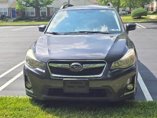 Gray 2016 Subaru Crosstrek 2.0i Limited