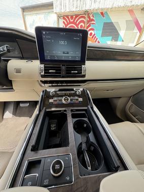 2019 Lincoln Navigator L Reserve