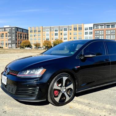 2016 Volkswagen Golf GTI 2.0T Autobahn w/Performance Package 4-Door