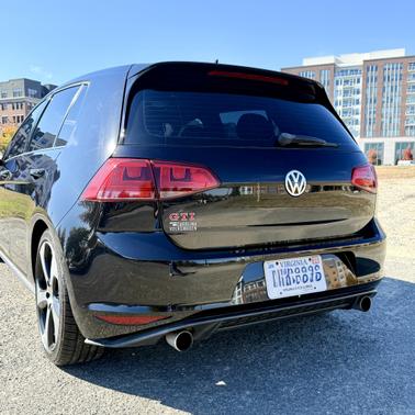 2016 Volkswagen Golf GTI 2.0T Autobahn w/Performance Package 4-Door