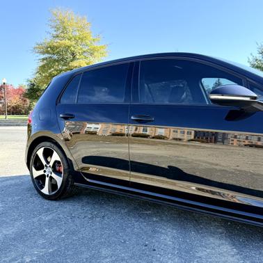 2016 Volkswagen Golf GTI 2.0T Autobahn w/Performance Package 4-Door