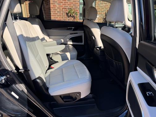 Black 2021 Kia Telluride SX